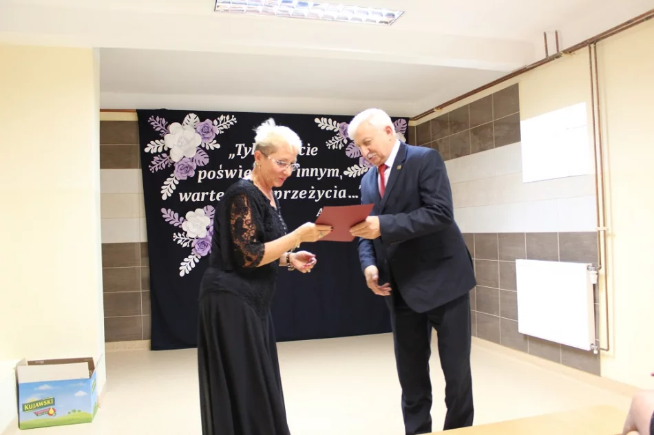 Dzień Edukacji Narodowej w Miejskim Przedszkolu Nr 2 w Limanowej - zdjęcie 5