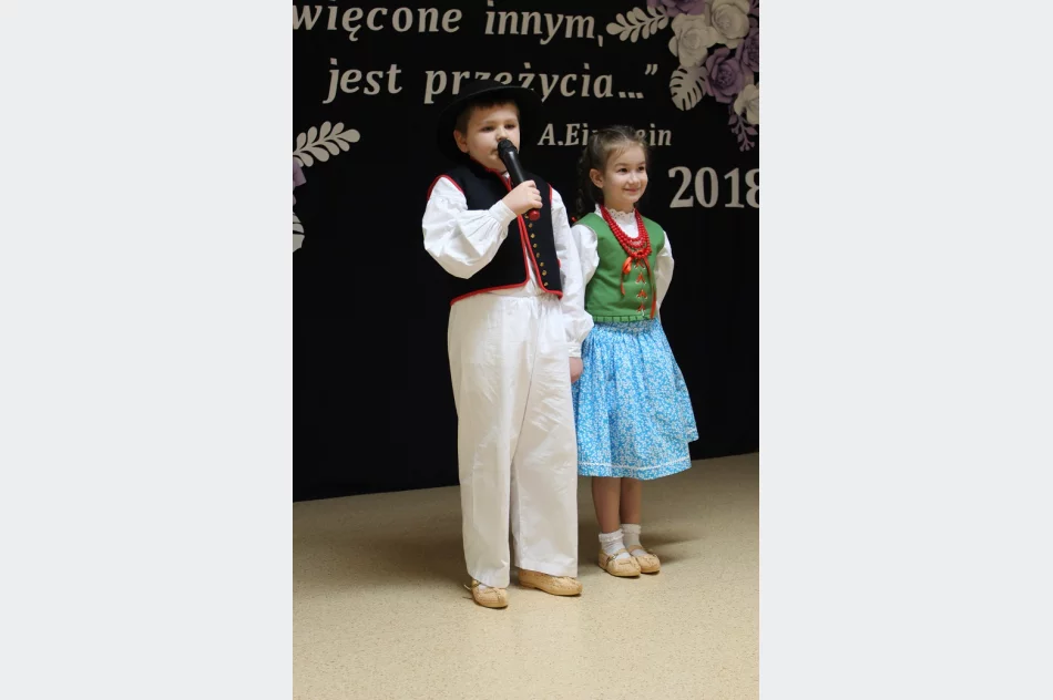 Dzień Edukacji Narodowej w Miejskim Przedszkolu Nr 2 w Limanowej - zdjęcie 6