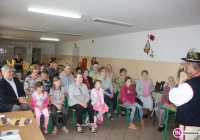 Wędrowali w przeszłość muzyki i tańca - zdjęcie główne