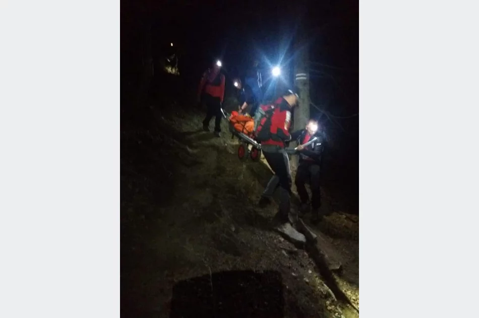 Nocna akcja ratownicza na Luboniu Wielkim - zdjęcie 5