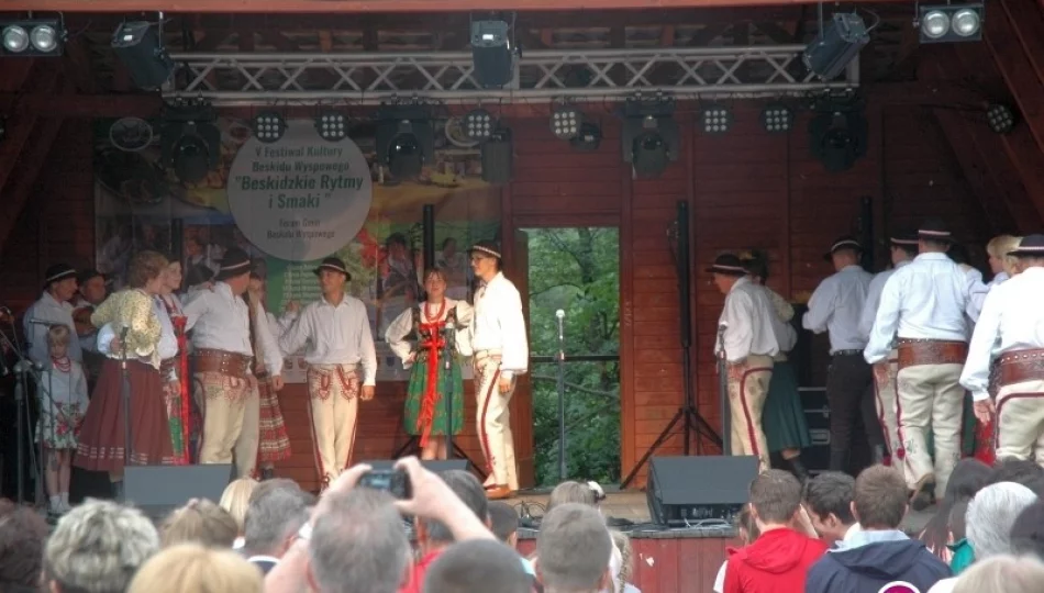 Piąta edycja folklorystycznego festiwalu - zdjęcie 1