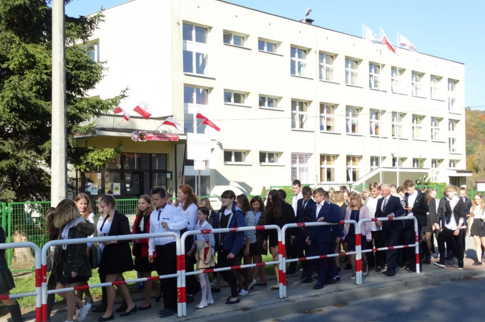 Święto Patrona Szkoły i Dzień Edukacji Narodowej - zdjęcie 8