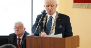 Ostatnia sesja Rady Powiatu. Podziękowania, pożegnania i zakłócanie obrad - zdjęcie 2