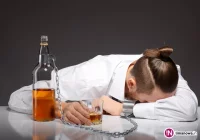 Bp Bronakowski: Tysiące Polaków i ich rodzin cierpi przez alkohol - zdjęcie główne