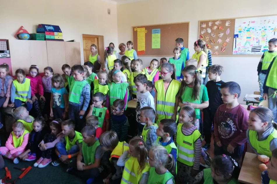 Uczniowie SP Mordarka spotkali się z Grupą Podhalańską GOPR - zdjęcie 13