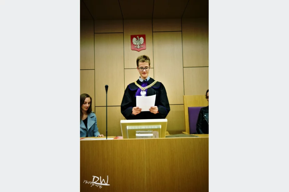 Student skazany za posiadanie marihuany - brali udział w symulacji rozprawy - zdjęcie 3