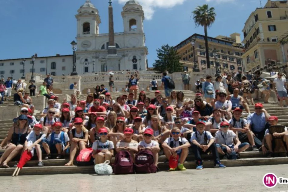 Pielgrzymka z lekcją patriotyzmu - zdjęcie 2