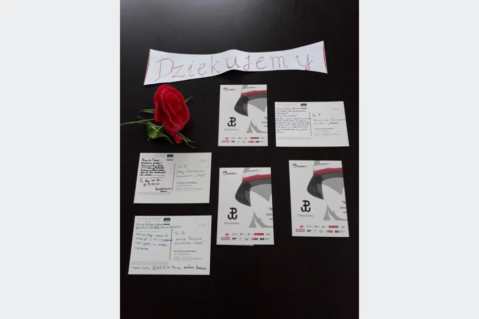 Uczniowie pamiętają i pomagają - zdjęcie 2