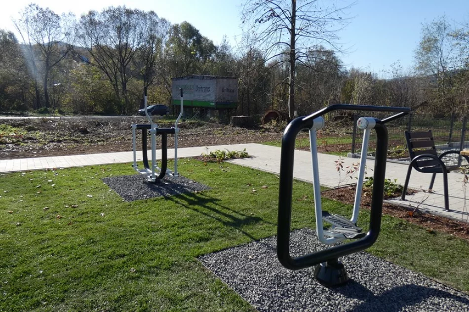 Powstało boisko i strefa aktywności - zdjęcie 2