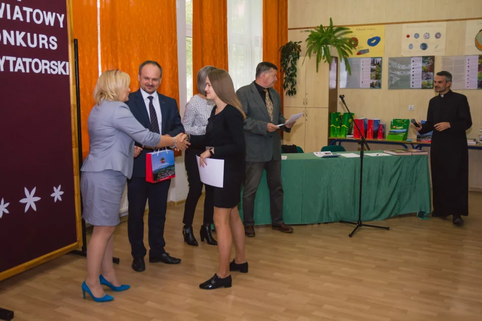 Miasto wsparło Konkurs Recytatorski „JAN PAWEŁ II JAKO ARTYSTA” - zdjęcie 10