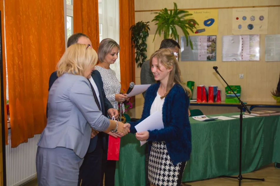 Miasto wsparło Konkurs Recytatorski „JAN PAWEŁ II JAKO ARTYSTA” - zdjęcie 11