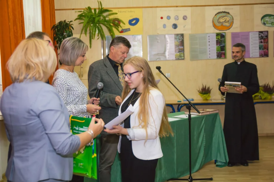 Miasto wsparło Konkurs Recytatorski „JAN PAWEŁ II JAKO ARTYSTA” - zdjęcie 13