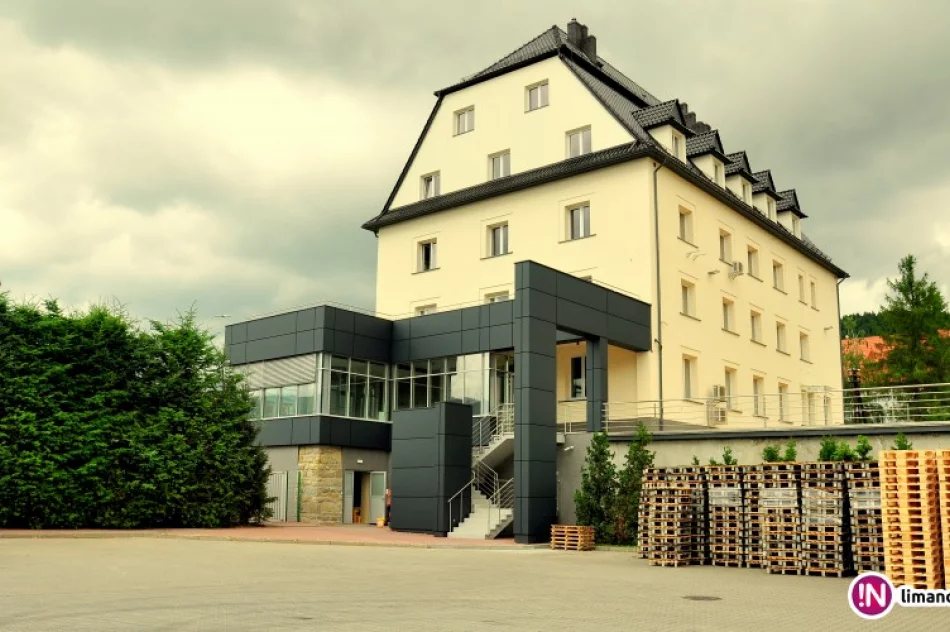 Wydano już 300 mln zł na inwestycje, teraz spółka zmodernizowała siedzibę - zdjęcie 2