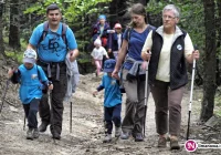 500 osób zdobyło kolejną 'beskidzką wyspę' (zdjęcia) - zdjęcie główne