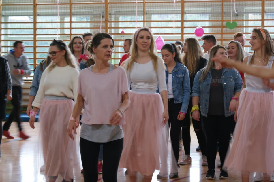 Bandana Day w ZSTI, czyli solidarni z chorymi - zdjęcie 12