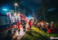 Cztery osoby w szpitalach, poważne obrażenia 24-latka (wideo) - zdjęcie główne