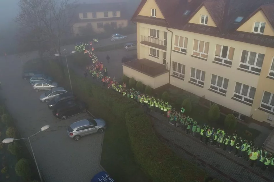 Niezwykłe podsumowanie akcji "Odblaskowa Szkoła" w Pasierbcu - zdjęcie 5