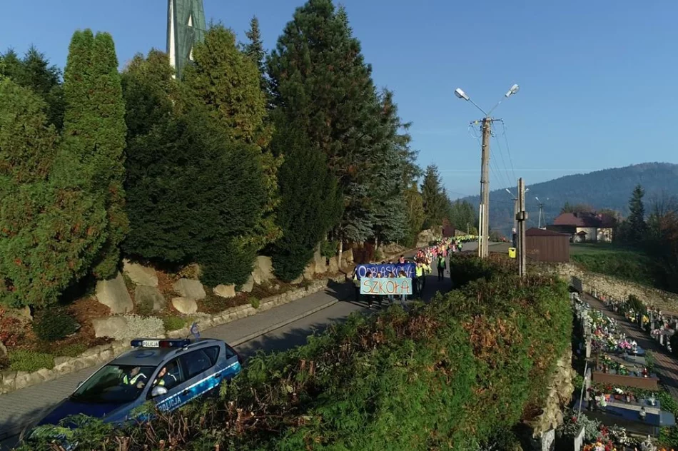 Niezwykłe podsumowanie akcji "Odblaskowa Szkoła" w Pasierbcu - zdjęcie 11