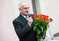 Społeczność szkoły żegnała dyrektora - zdjęcie główne