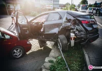 Pięć aut rozbitych, dwie osoby w szpitalu - zdjęcie główne