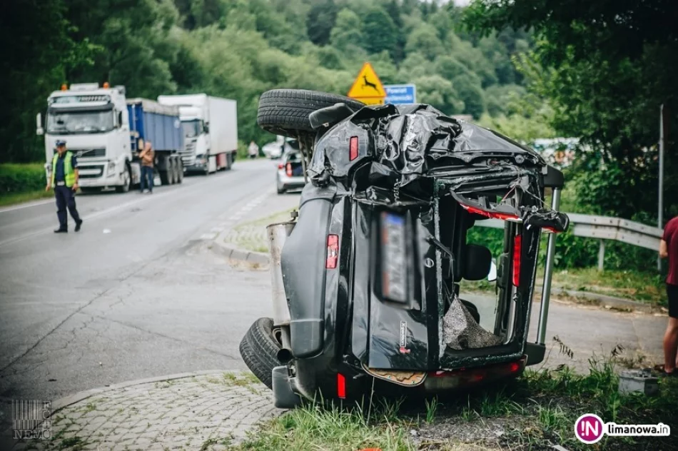 35-letni kierowca Volvo sprawcą groźnie wyglądającej kolizji - zdjęcie 2