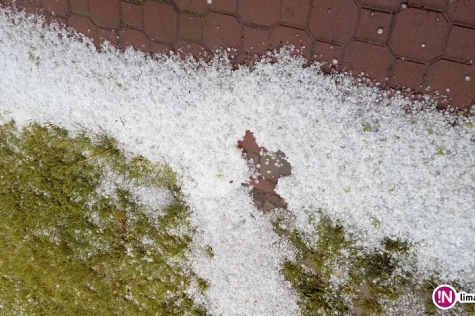 Ulewny deszcz i gradobicie - zdjęcie 2