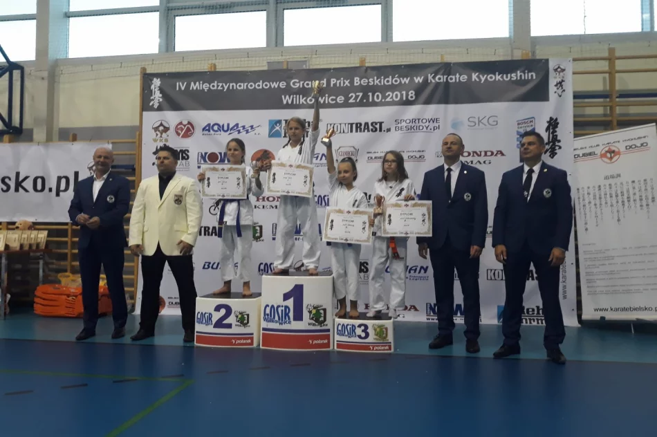 21 medali – 3 miejsce drużynowo dla Goliński Team na IV Międzynarodowym Grand Prix Beskidów w Wilkowicach - zdjęcie 8