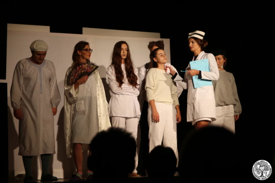 "Wariaci" opanowali scenę - zdjęcie 2