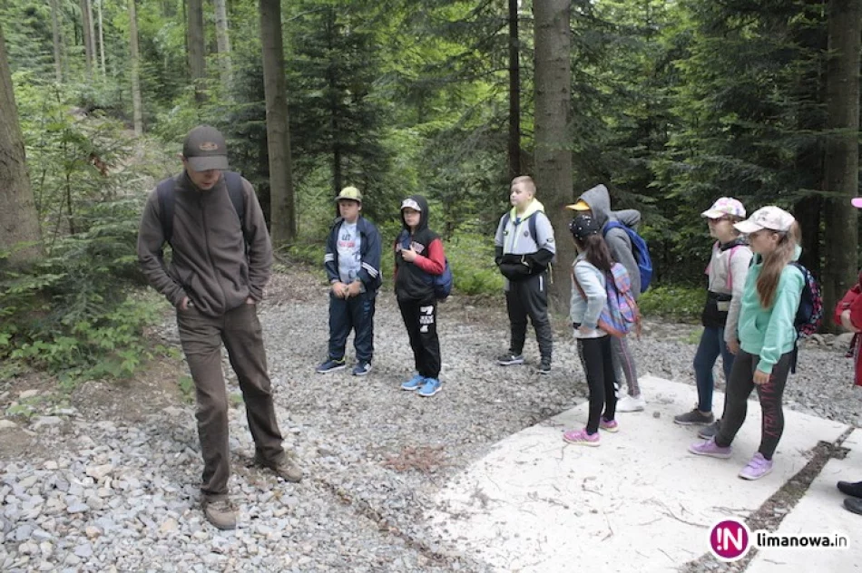 Aktywne rozpoczęcie wakacji czytelników gminnych bibliotek - zdjęcie 2