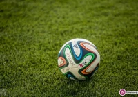 Tymbark rozniesiony na boisku wicelidera - zdjęcie główne