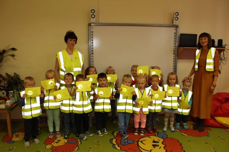 „Odblaskowa Szkoła”  w Szkole Podstawowej w Pasierbcu – podsumowanie działań - zdjęcie 3