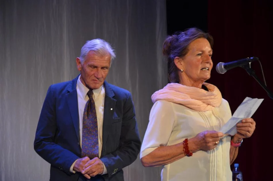 Zbudować ze słów pomnik pamięci - zdjęcie 3