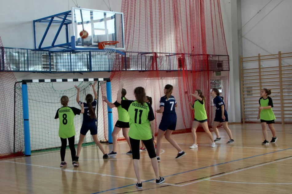 Igrzyska Młodzieży Szkolnej w koszykówce  - zdjęcie 9