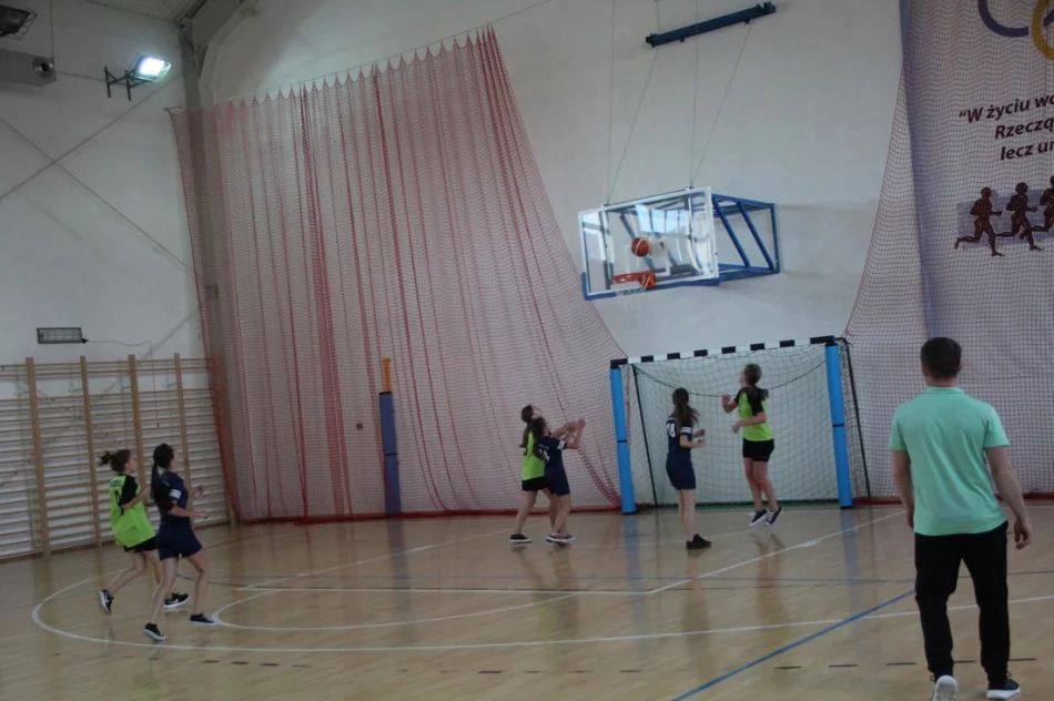 Igrzyska Młodzieży Szkolnej w koszykówce  - zdjęcie 13