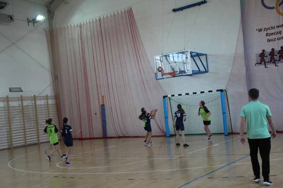 Igrzyska Młodzieży Szkolnej w koszykówce  - zdjęcie 14