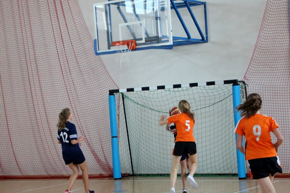 Igrzyska Młodzieży Szkolnej w koszykówce  - zdjęcie 20