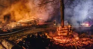 Nocny pożar na pograniczu dwóch powiatów - zdjęcie 5