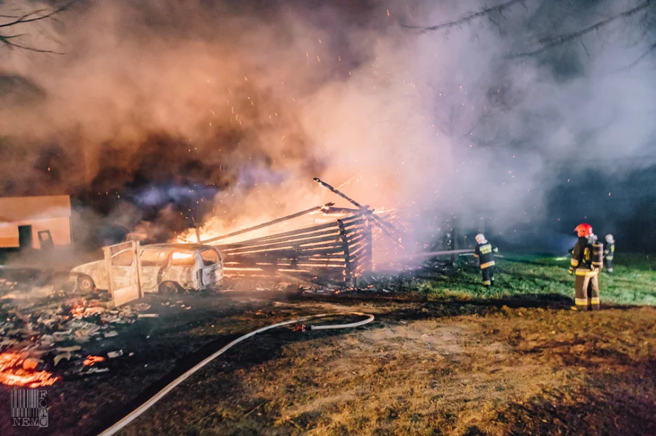 Nocny pożar na pograniczu dwóch powiatów - zdjęcie 6