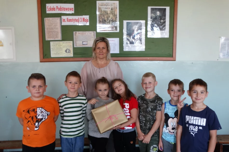 Pomoc uczniów Szkoły Podstawowej nr 2 w Męcinie dla dzieci na Litwie - zdjęcie 10