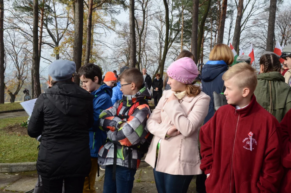 Rekordowy VIII Niepodległościowy Złaz Turystów na Jabłońcu - zdjęcie 10