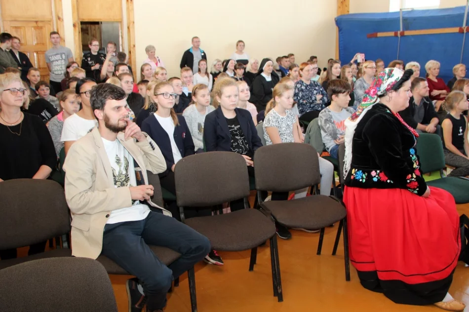Zespół „Kijom Worci” z wizytą u Polaków na Litwie  - zdjęcie 6
