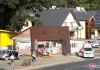 Zderzenie motoroweru i samochodu, poszkodowany nastolatek - zdjęcie główne