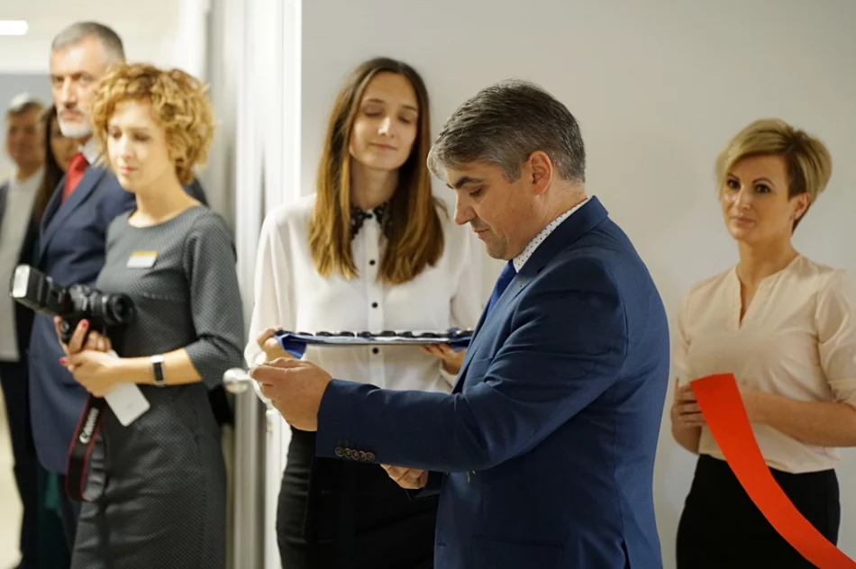 Pracownia rezonansu magnetycznego powstała w limanowskim szpitalu - zdjęcie 3