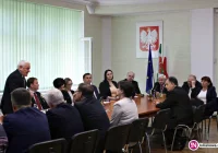 Miasto udzieli gminie dotacji, by rozwiązać problem oświaty - zdjęcie główne