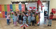 Nauka patriotyzmu w żłobku - zdjęcie 3