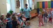 Nauka patriotyzmu w żłobku - zdjęcie 4
