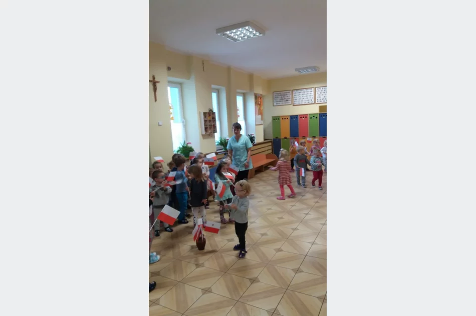 Nauka patriotyzmu w żłobku - zdjęcie 4