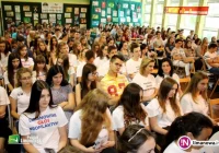 Młodzież z kilkunastu szkół w 'Zrywie Wolnych Serc' - zdjęcie główne