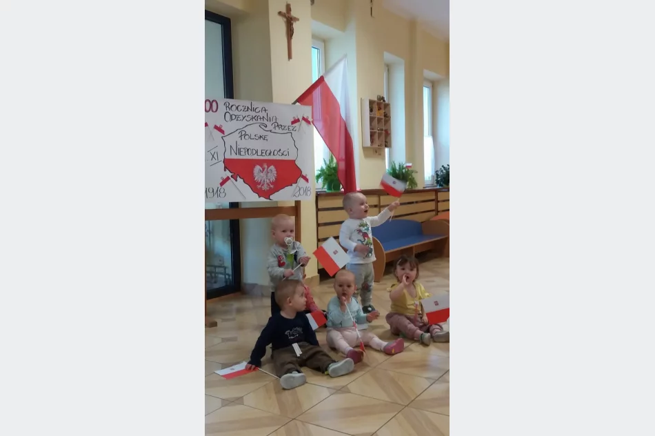Nauka patriotyzmu w żłobku - zdjęcie 11