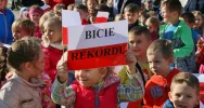 Przedszkolaki biły "Rekord dla Niepodległej" - zdjęcie 4